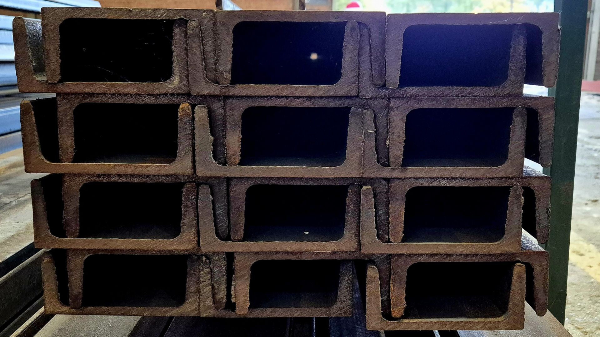 Image de la catégorie Poutrelle UPN